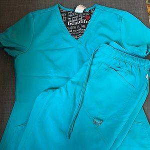 Careisma by Sofia Vergara scrub set size medium with tall pants